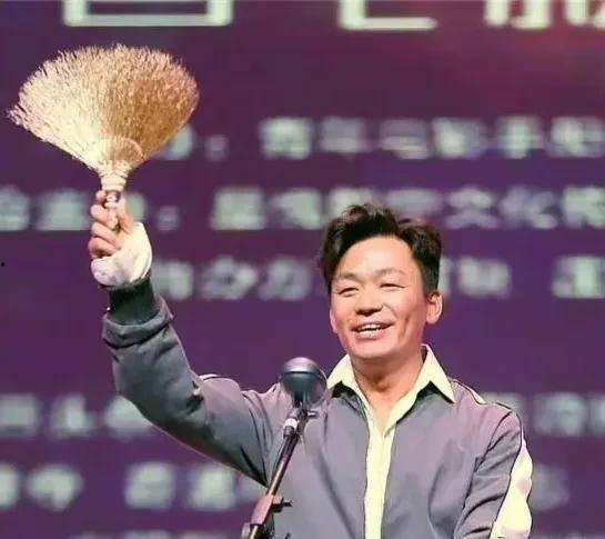 娱乐圈新闻大爆料,重磅新闻背后的真相揭晓 第2张 娱乐圈新闻大爆料,重磅新闻背后的真相揭晓 第2张