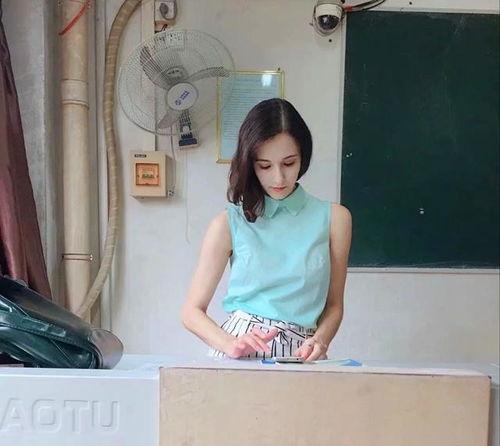 娱乐吃瓜酱大学老师,大学老师背后的故事 第3张 娱乐吃瓜酱大学老师,大学老师背后的故事 第3张
