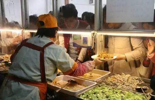 西安食堂爆料案件最新情况,真相逐步浮出水面 第2张 西安食堂爆料案件最新情况,真相逐步浮出水面 第2张